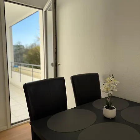 Apartment 4-betten Whg, 20min Ins Zentrum Dus